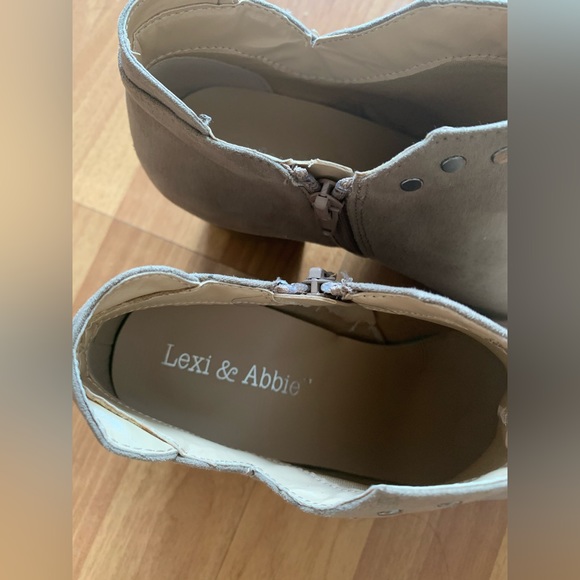 fall boot - Picture 4 of 5